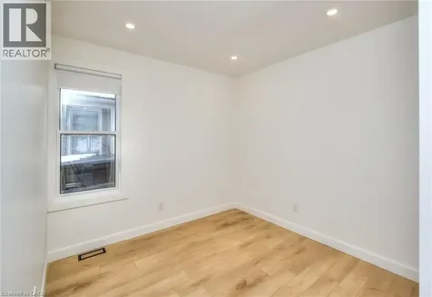 2 Esson Street Kitchener ON N2M 2T9