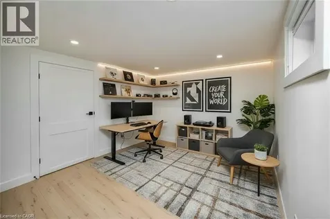 2 Esson Street Kitchener ON N2M 2T9