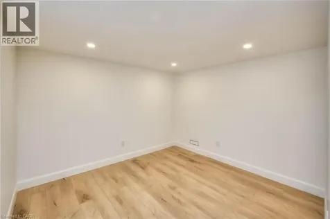 2 Esson Street Kitchener ON N2M 2T9