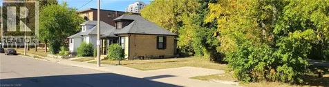 2 Esson Street Kitchener ON N2M 2T9