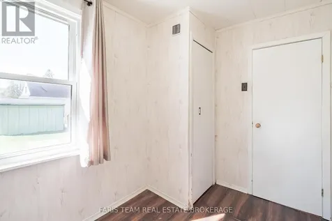 32 Lorne Avenue Collingwood ON L9Y 2B6