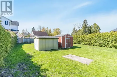 32 Lorne Avenue Collingwood ON L9Y 2B6