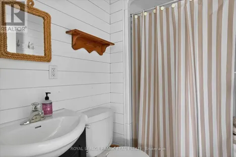 1702 South Bayshore Road West Douro-dummer ON K0L 2H0
