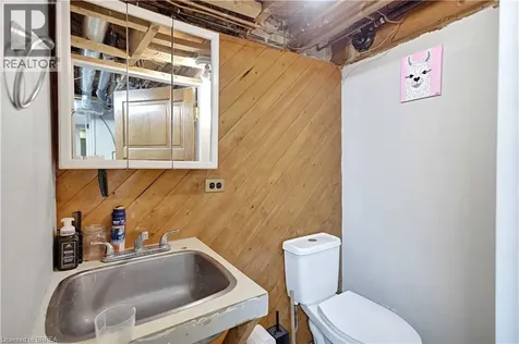 371 Ottawa Street South Kitchener ON N2M 3P3