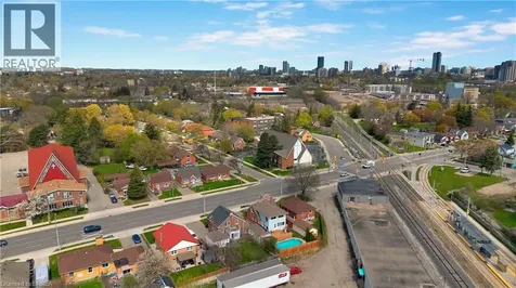 371 Ottawa Street South Kitchener ON N2M 3P3
