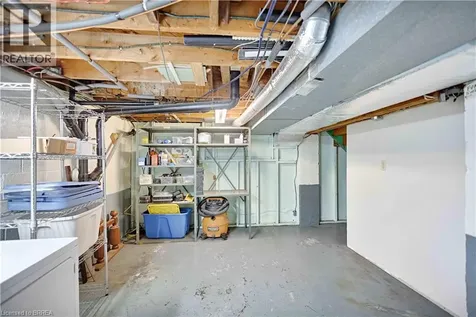 177 St George Street Brantford ON N3R 1W1