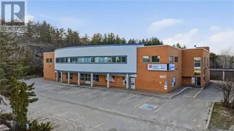 957 Cambrian Heights Drive Sudbury ON P3C 5S5