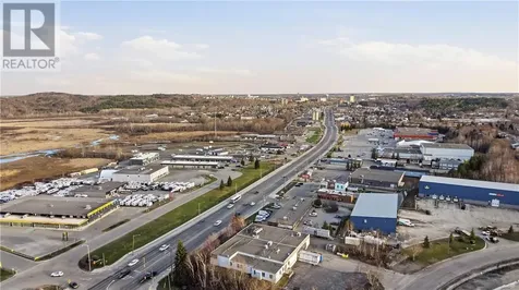 957 Cambrian Heights Drive Sudbury ON P3C 5S5