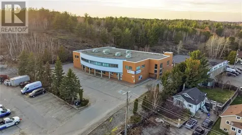 957 Cambrian Heights Drive Sudbury ON P3C 5S5