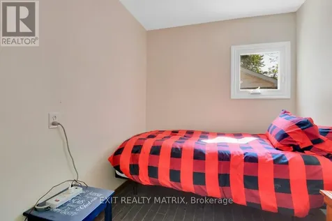 8930 Lynwood Park Private Ottawa ON K0A 1V0