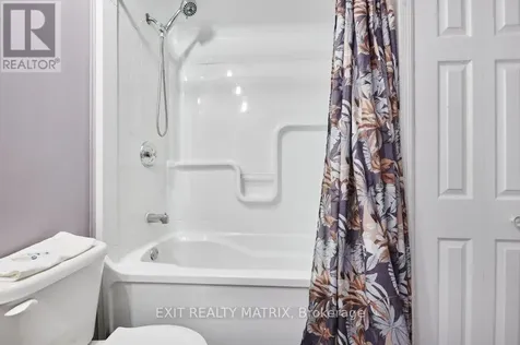 8930 Lynwood Park Private Ottawa ON K0A 1V0