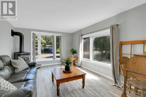 8930 Lynwood Park Private Ottawa ON K0A 1V0