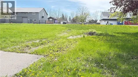 8 Brydges Street Paris ON N3L 1R4