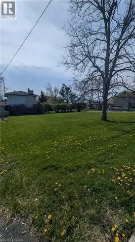 36 Wallis Avenue Smithville ON L0R 2A0