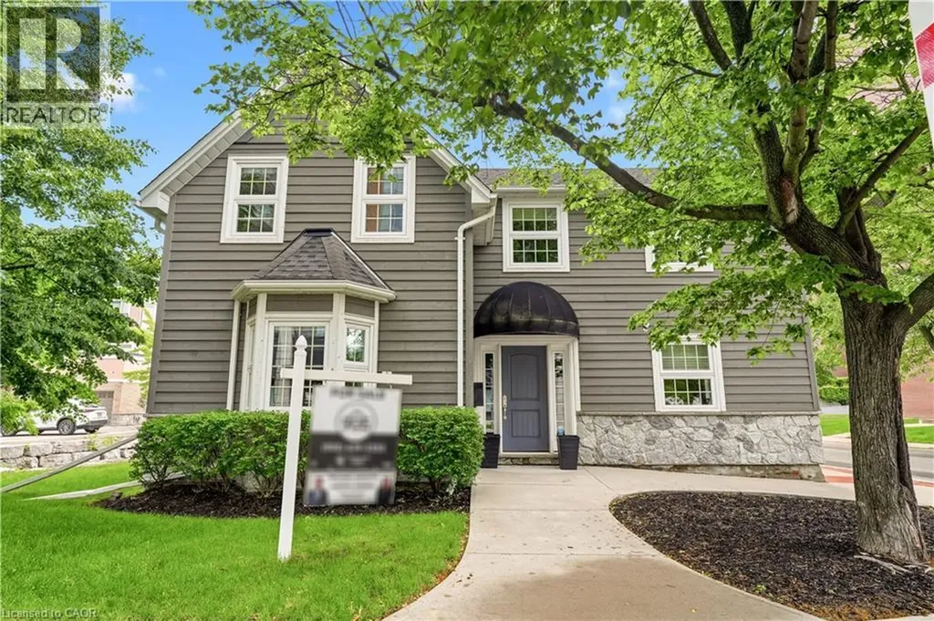 497 Elizabeth Street Burlington ON L7R 2M4