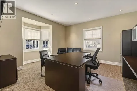497 Elizabeth Street Burlington ON L7R 2M4