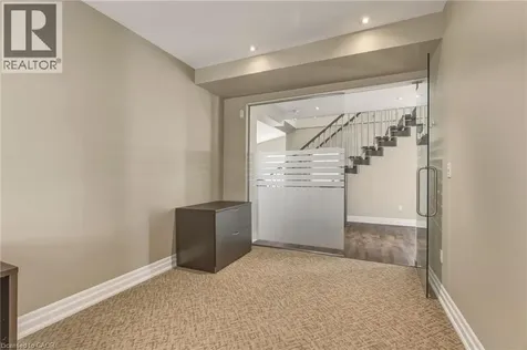 497 Elizabeth Street Burlington ON L7R 2M4