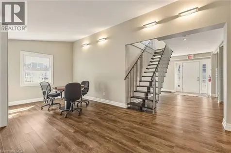 497 Elizabeth Street Burlington ON L7R 2M4