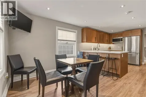 497 Elizabeth Street Burlington ON L7R 2M4