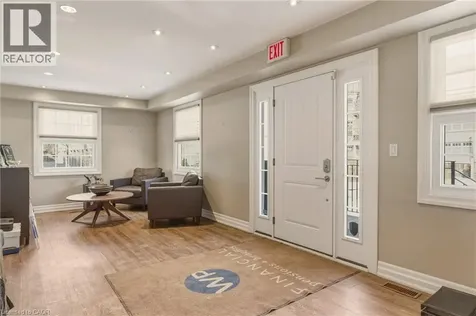 497 Elizabeth Street Burlington ON L7R 2M4