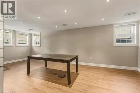 497 Elizabeth Street Burlington ON L7R 2M4