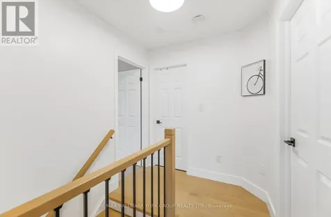 882 Mcduffe Crescent Milton (be Beaty) ON L9T 6M7