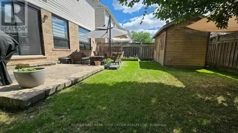 882 Mcduffe Crescent Milton (be Beaty) ON L9T 6M7
