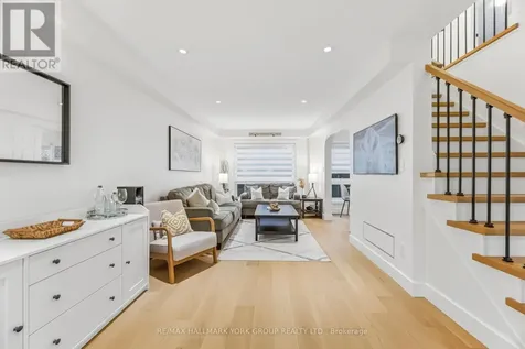 882 Mcduffe Crescent Milton (be Beaty) ON L9T 6M7