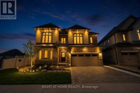 779 Snowberry Court Waterloo ON N2V 0E7