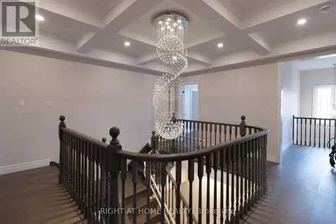 779 Snowberry Court Waterloo ON N2V 0E7