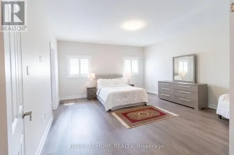 779 Snowberry Court Waterloo ON N2V 0E7