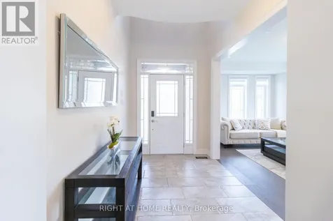 779 Snowberry Court Waterloo ON N2V 0E7