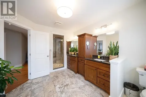 48 Lincoln Avenue Brantford ON N3T 4S7