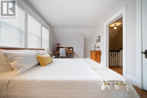 48 Lincoln Avenue Brantford ON N3T 4S7