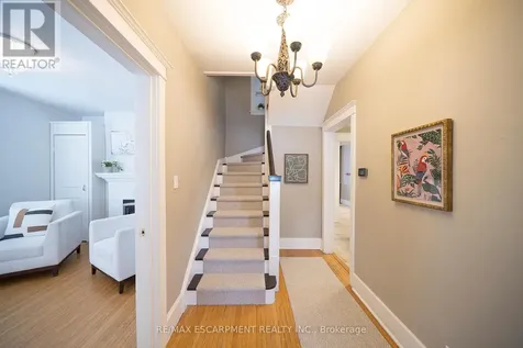 48 Lincoln Avenue Brantford ON N3T 4S7