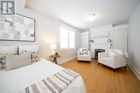 48 Lincoln Avenue Brantford ON N3T 4S7