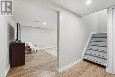 67 Castlefrank Road Ottawa ON K2L 2E6