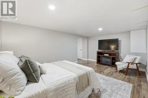 67 Castlefrank Road Ottawa ON K2L 2E6
