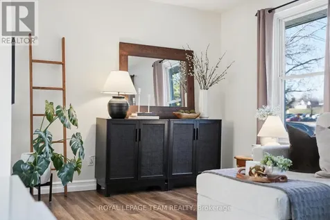 67 Castlefrank Road Ottawa ON K2L 2E6