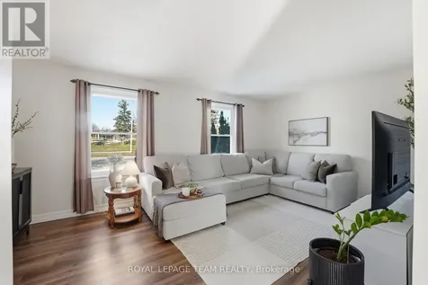 67 Castlefrank Road Ottawa ON K2L 2E6