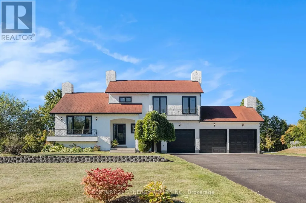 12 Davis Lane Rideau Lakes ON K7A 4S5
