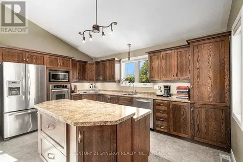 12 Davis Lane Rideau Lakes ON K7A 4S5