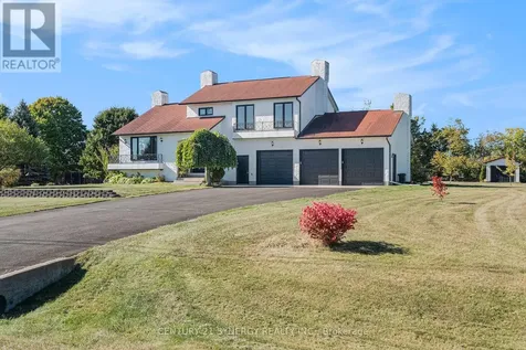 12 Davis Lane Rideau Lakes ON K7A 4S5