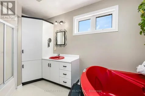 12 Davis Lane Rideau Lakes ON K7A 4S5