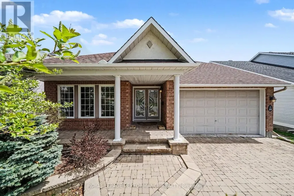 19 Settlers Ridge Way Ottawa ON K2J 4V3