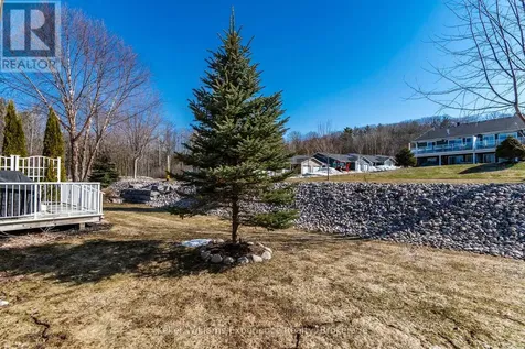 1 Gidley Court Penetanguishene ON L9M 0A7
