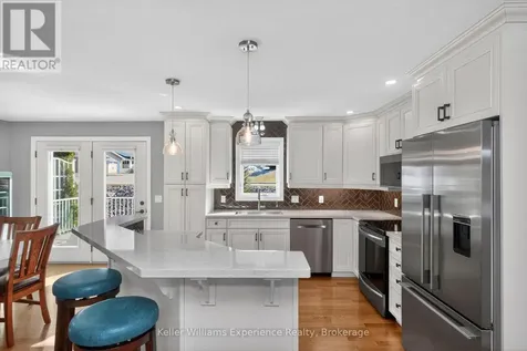 1 Gidley Court Penetanguishene ON L9M 0A7