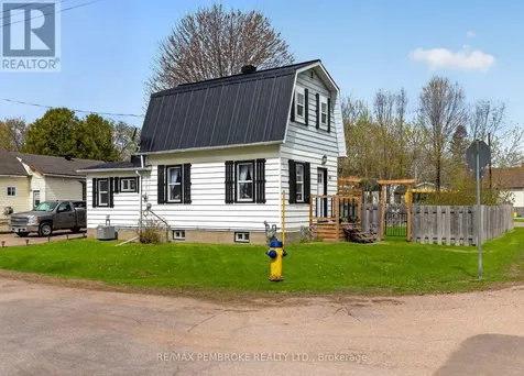 302 Willard Street Pembroke ON K8A 3T7