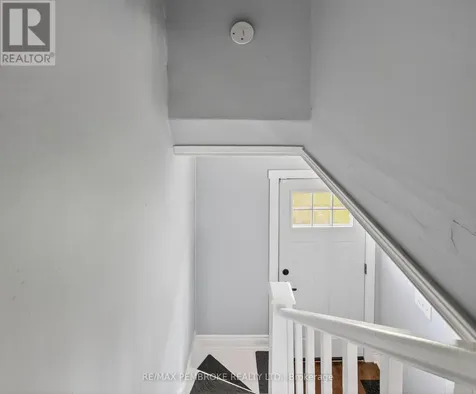 302 Willard Street Pembroke ON K8A 3T7