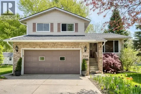 888 Bayview Kingsville ON N9Y 2M3